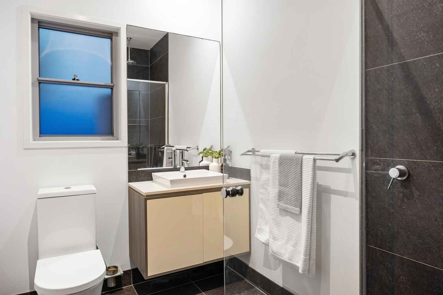 27 Boardrider Crescent Mount Coolum