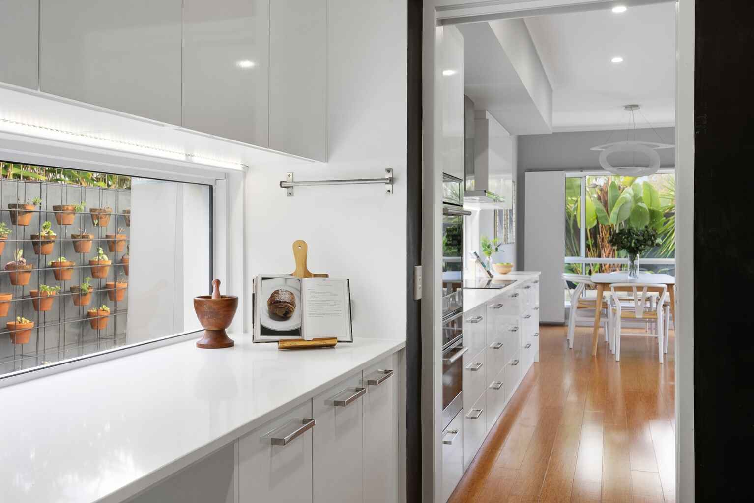 5 Kings Bay Street Yaroomba 5 Kings Bay Street Yaroomba