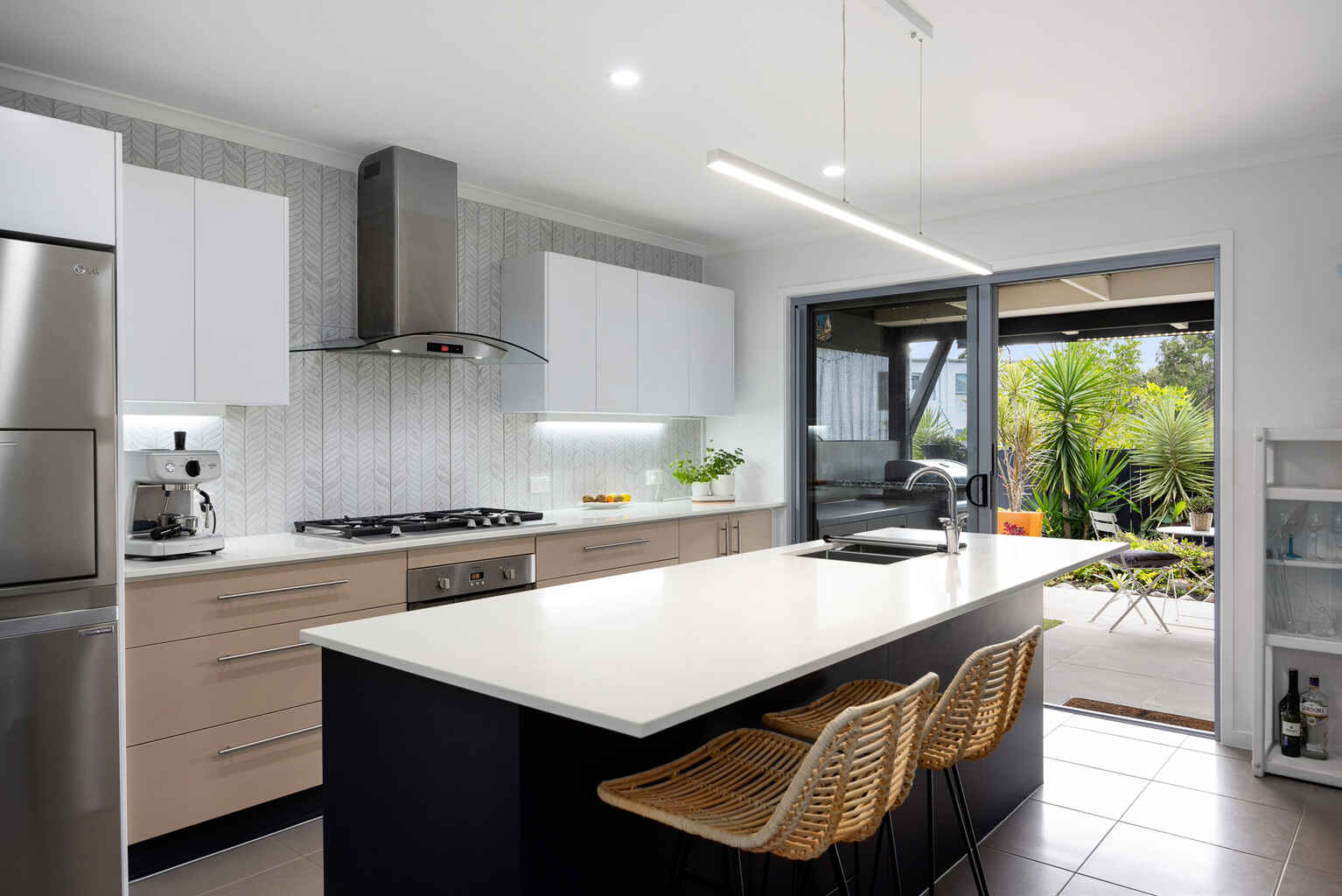 22/66 The Avenue Peregian Springs