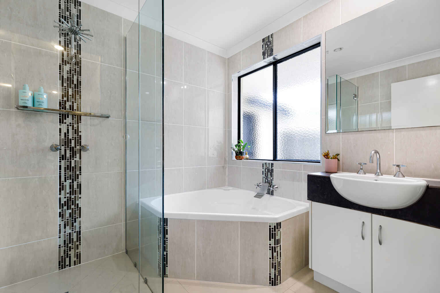 12 Longwood Drive Peregian Springs 12 Longwood Drive Peregian Springs