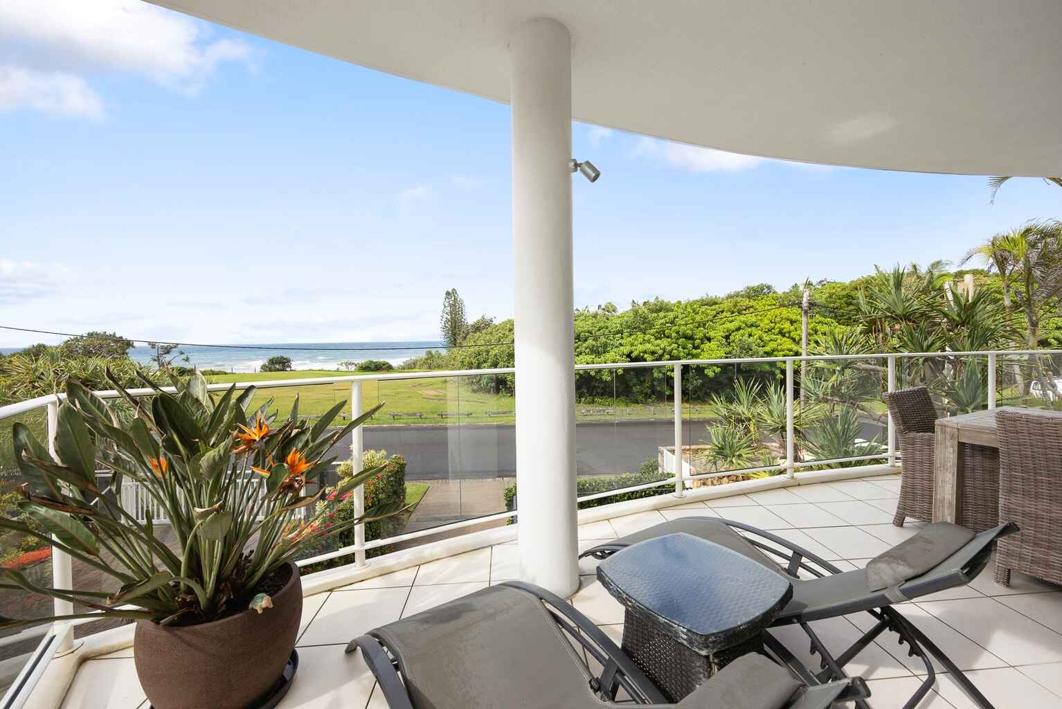 Andrew 2/11 Street Point Arkwright Andrew 2/11 Street Point Arkwright