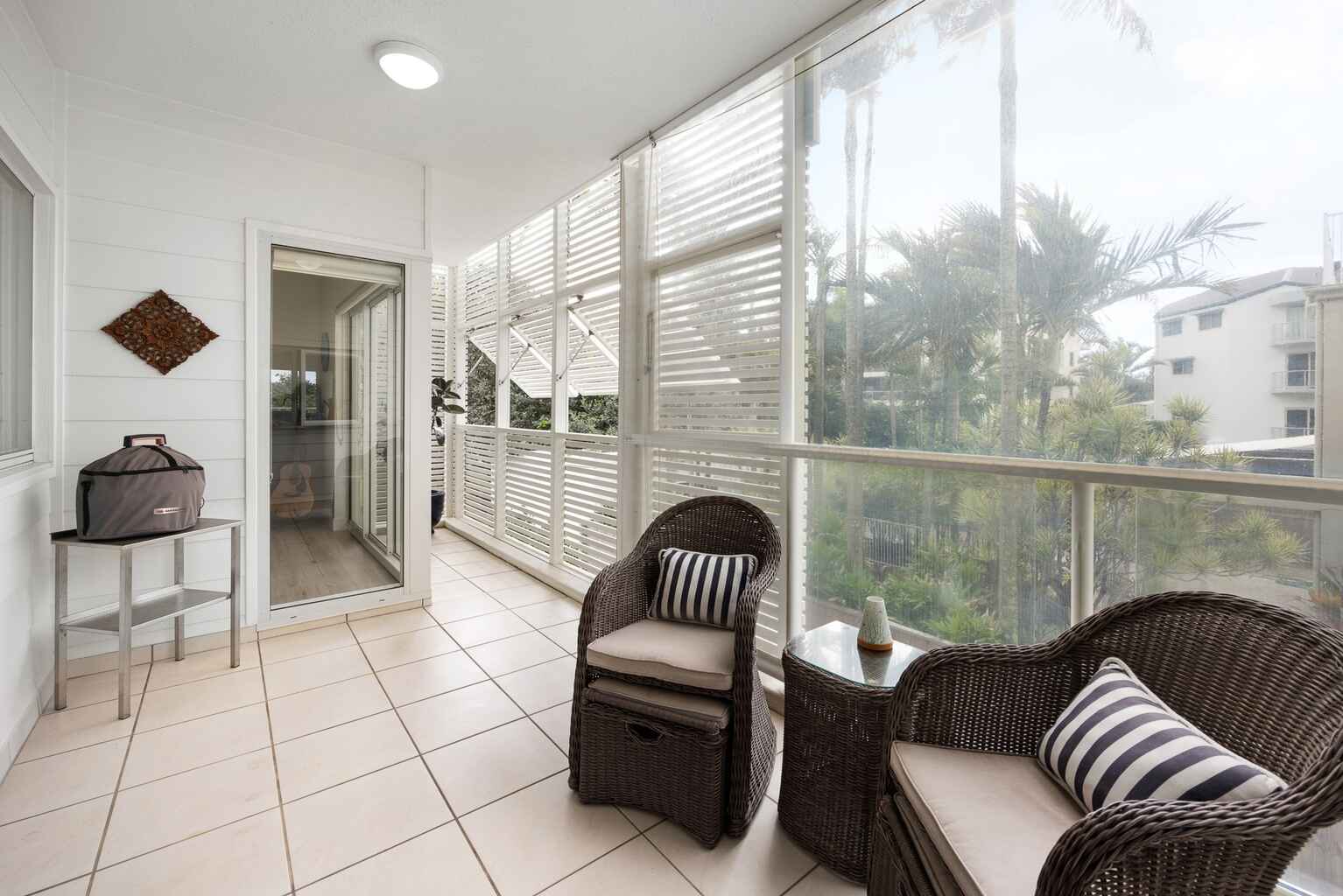 Andrew 2/11 Street Point Arkwright Andrew 2/11 Street Point Arkwright