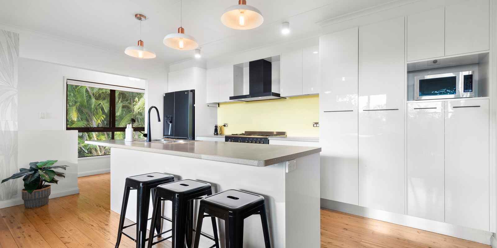 8 Elrond Court Coolum Beach