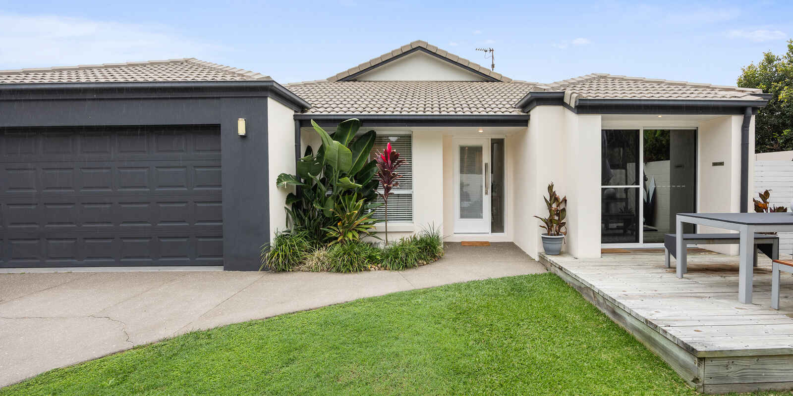 2205 David Low Way Peregian Beach
