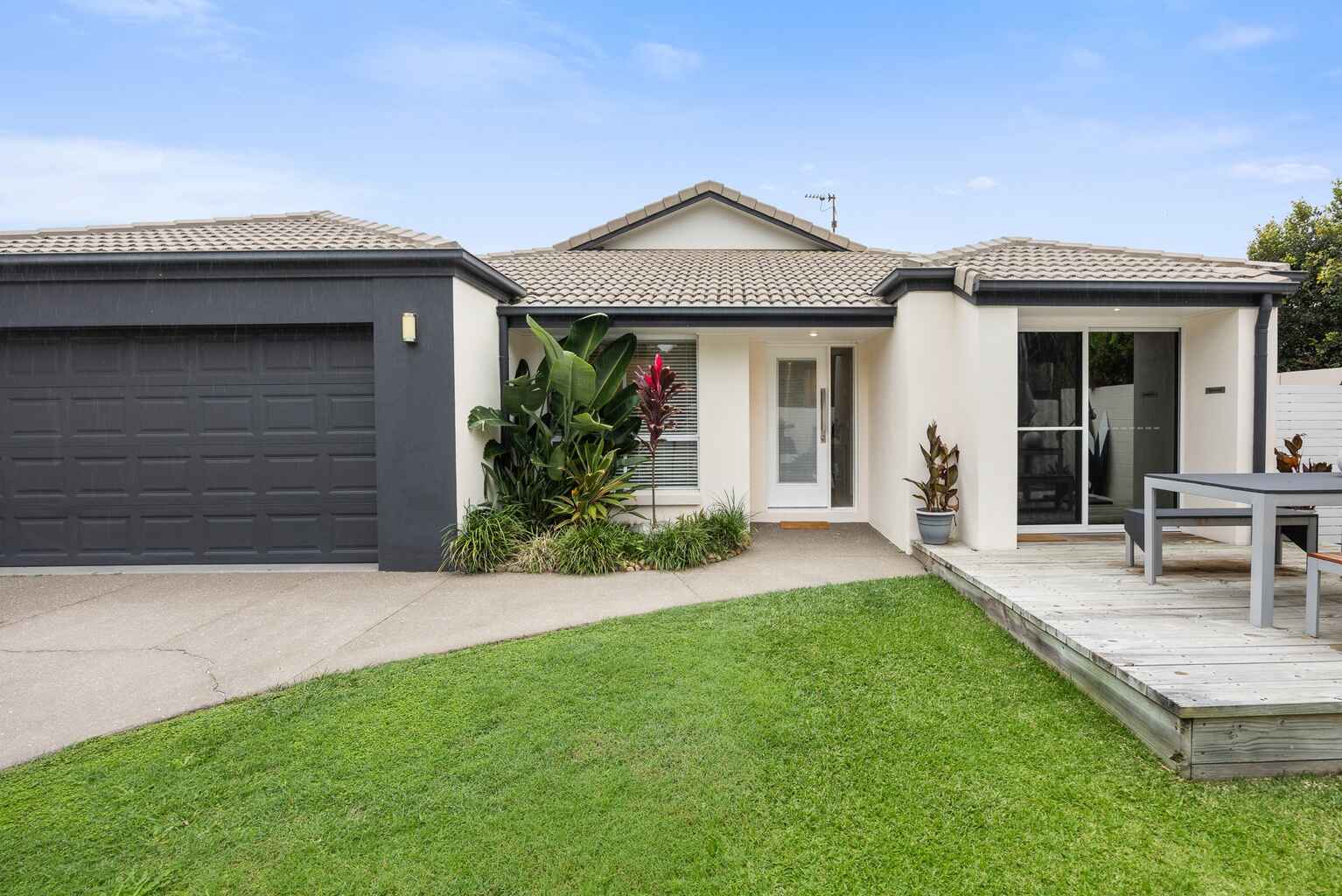 2205 David Low Way Peregian Beach 2205 David Low Way Peregian Beach