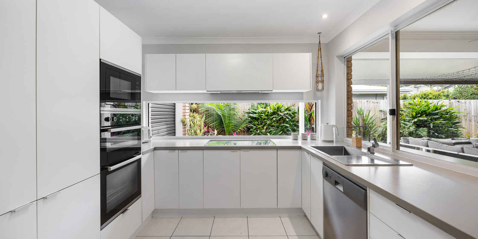 2205 David Low Way Peregian Beach