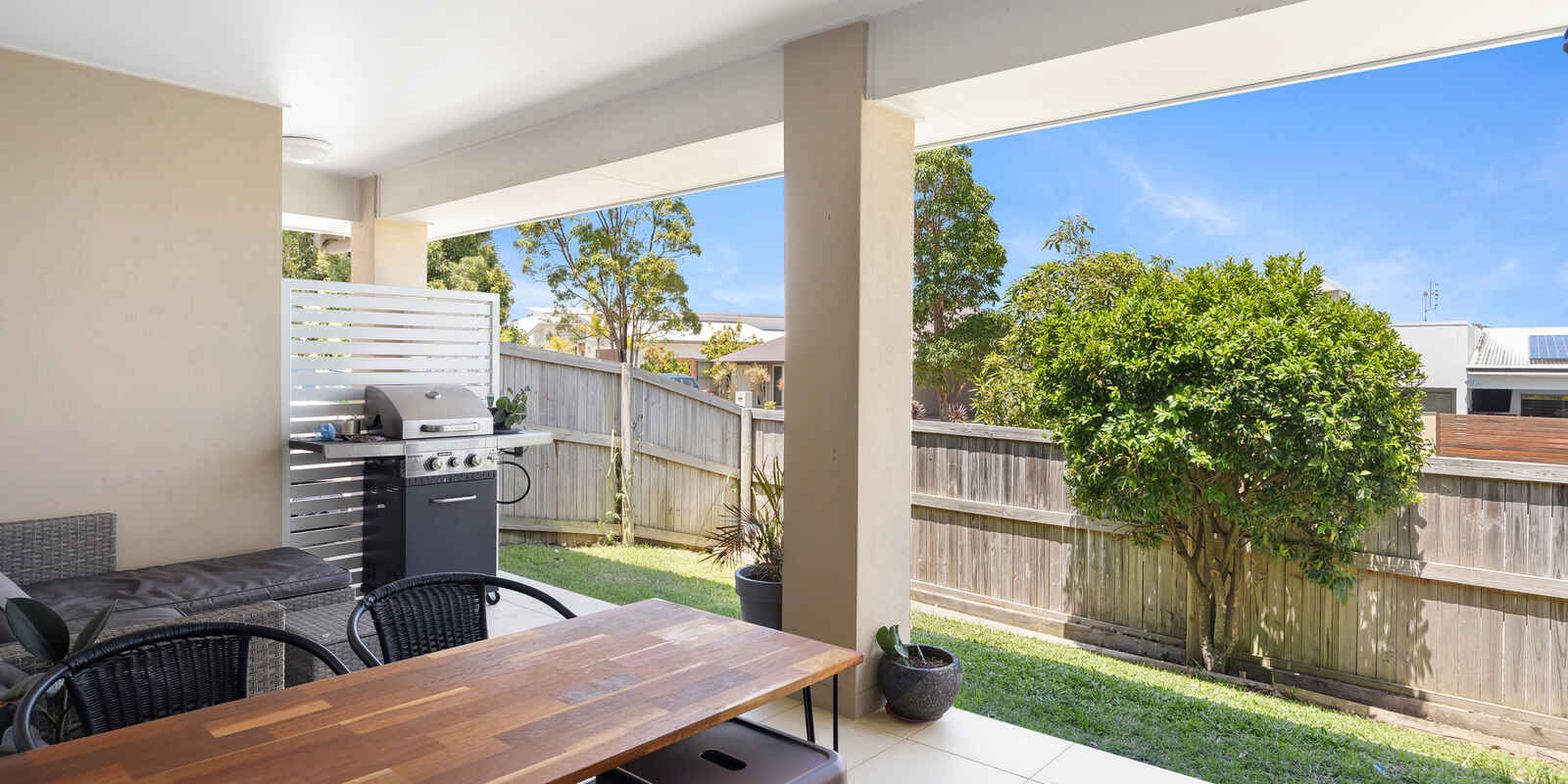 2/1 Feathertail Place Peregian Springs 2/1 Feathertail Place Peregian Springs