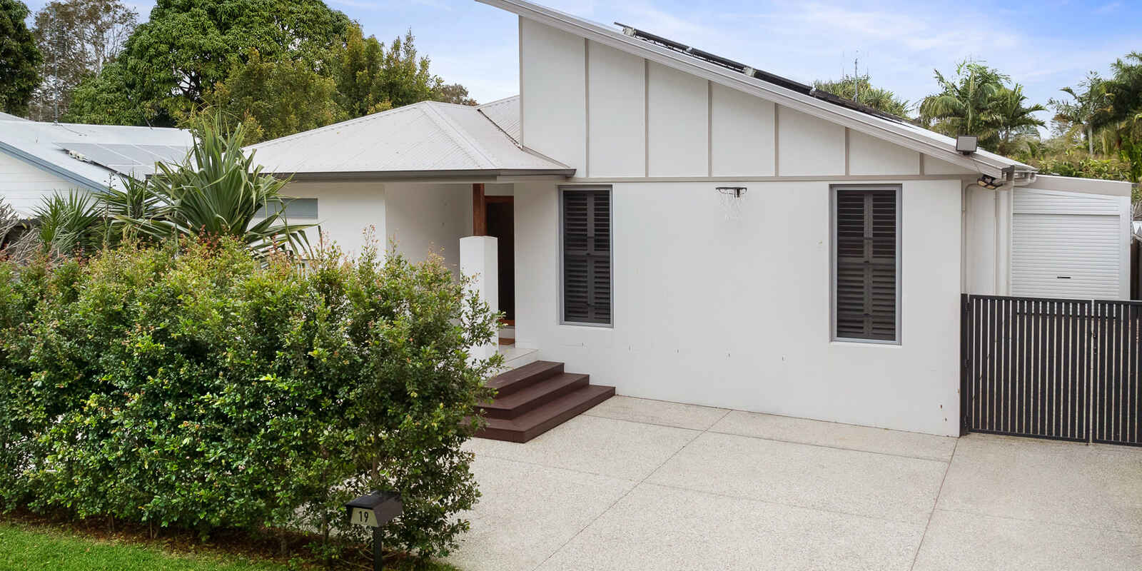 19 Fourwinds Avenue Coolum Beach 19 Fourwinds Avenue Coolum Beach