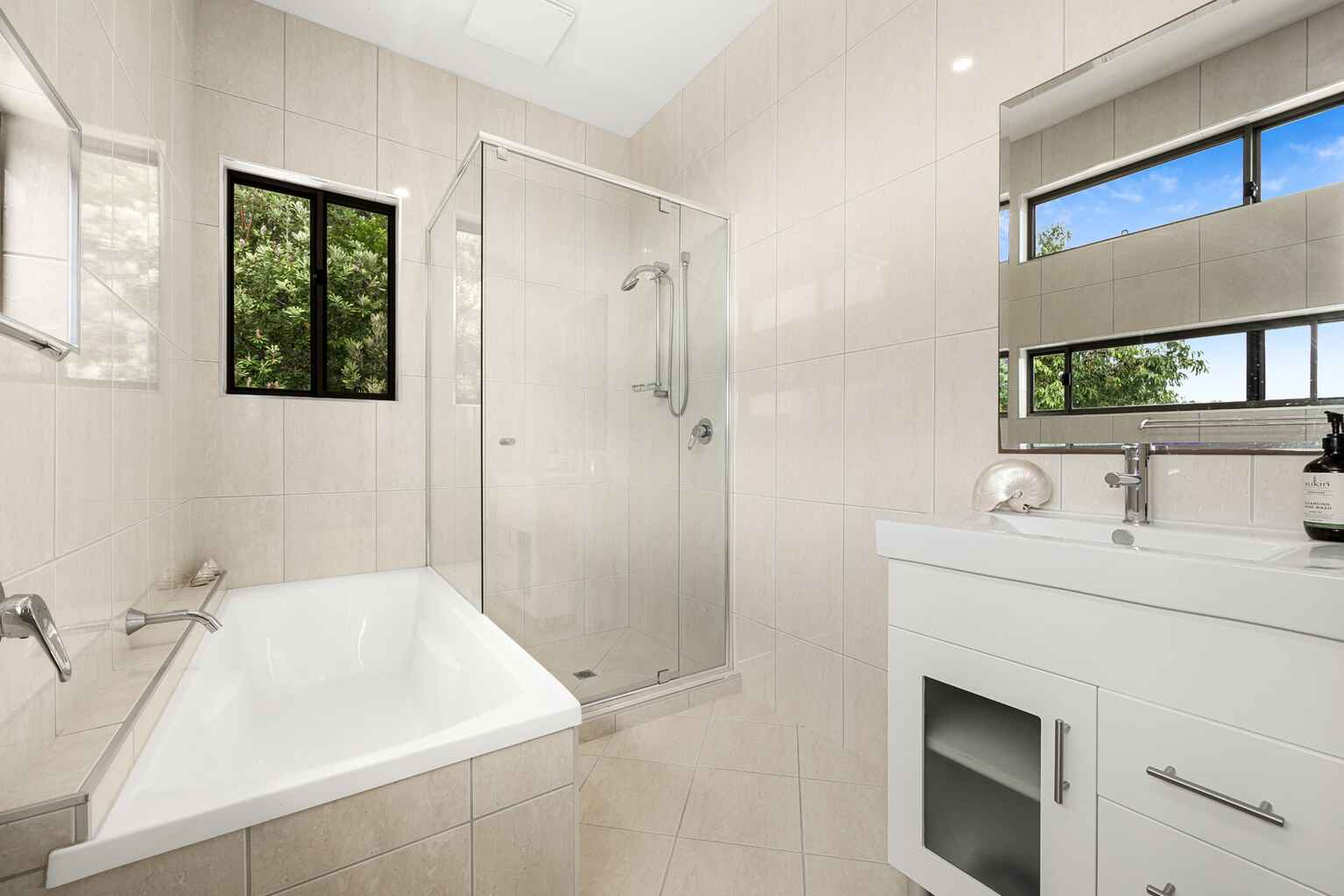 18 Anchorage Circuit Twin Waters 18 Anchorage Circuit Twin Waters