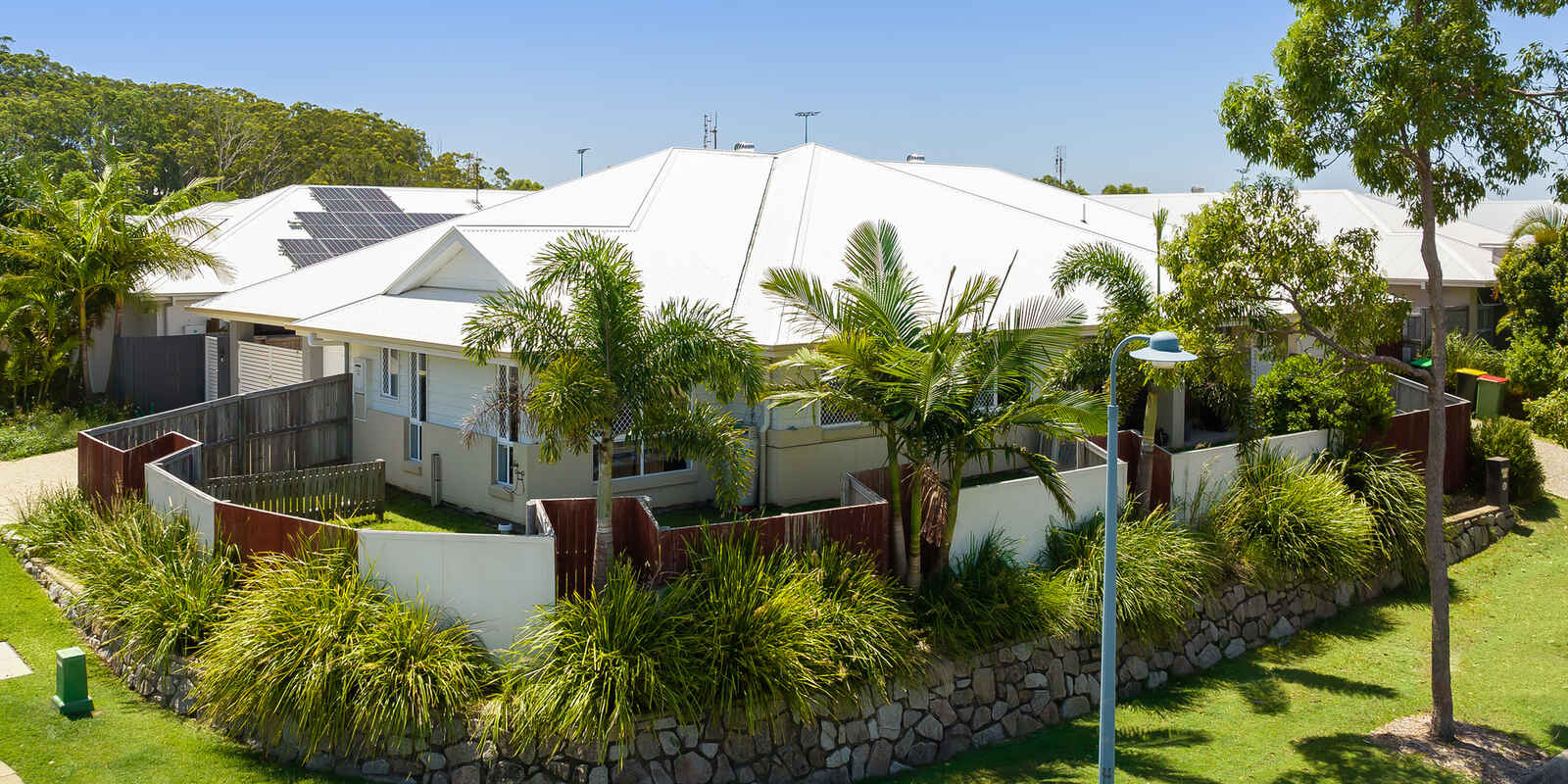 2/1 Feathertail Place Peregian Springs