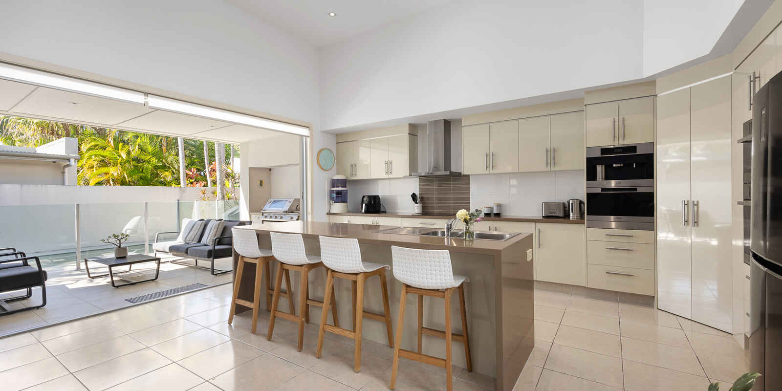 12 Sunset Beach Avenue Yaroomba