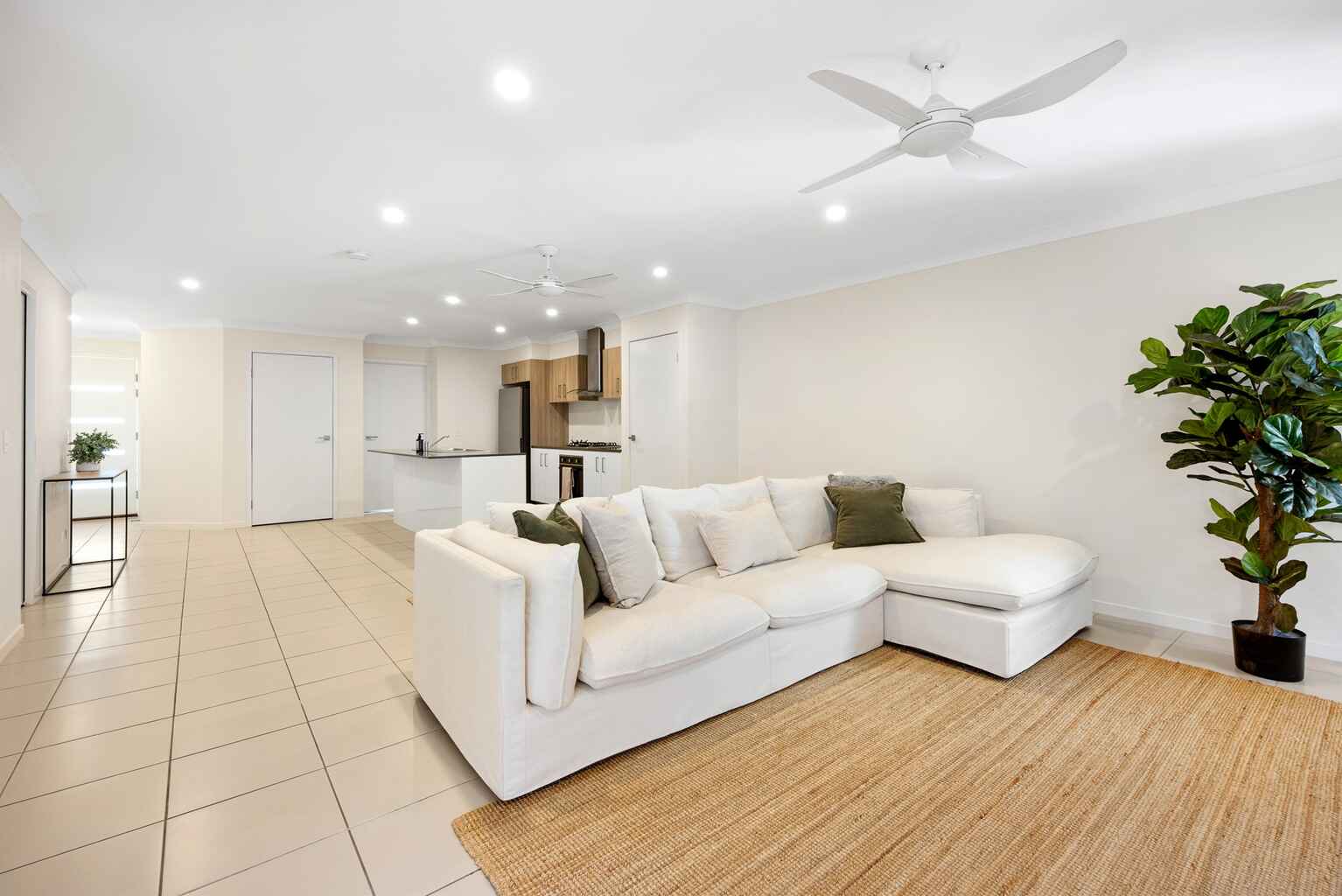 1/12 Finch Terrace Peregian Springs 1/12 Finch Terrace Peregian Springs