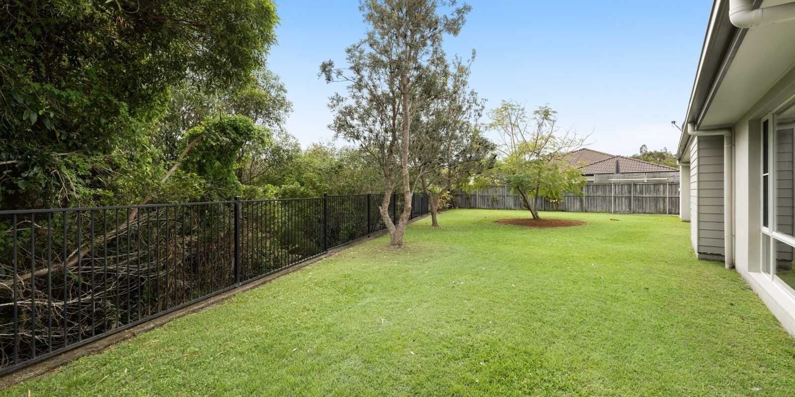 4 Hampton Court Peregian Springs 4 Hampton Court Peregian Springs