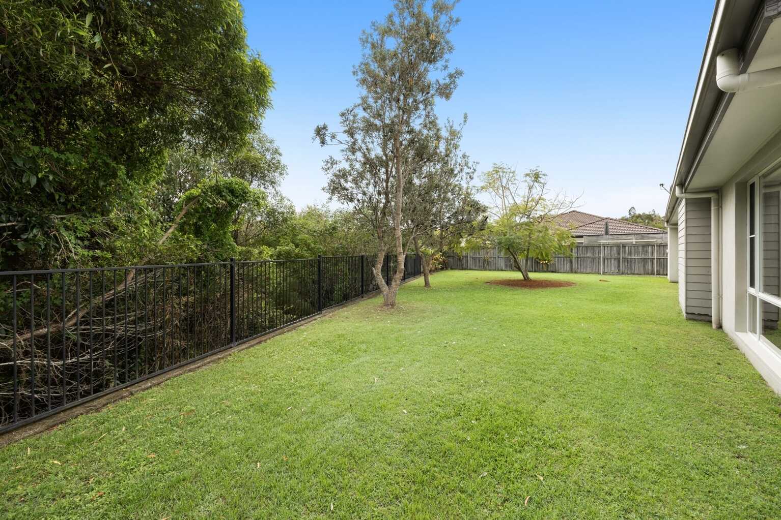 4 Hampton Court Peregian Springs 4 Hampton Court Peregian Springs