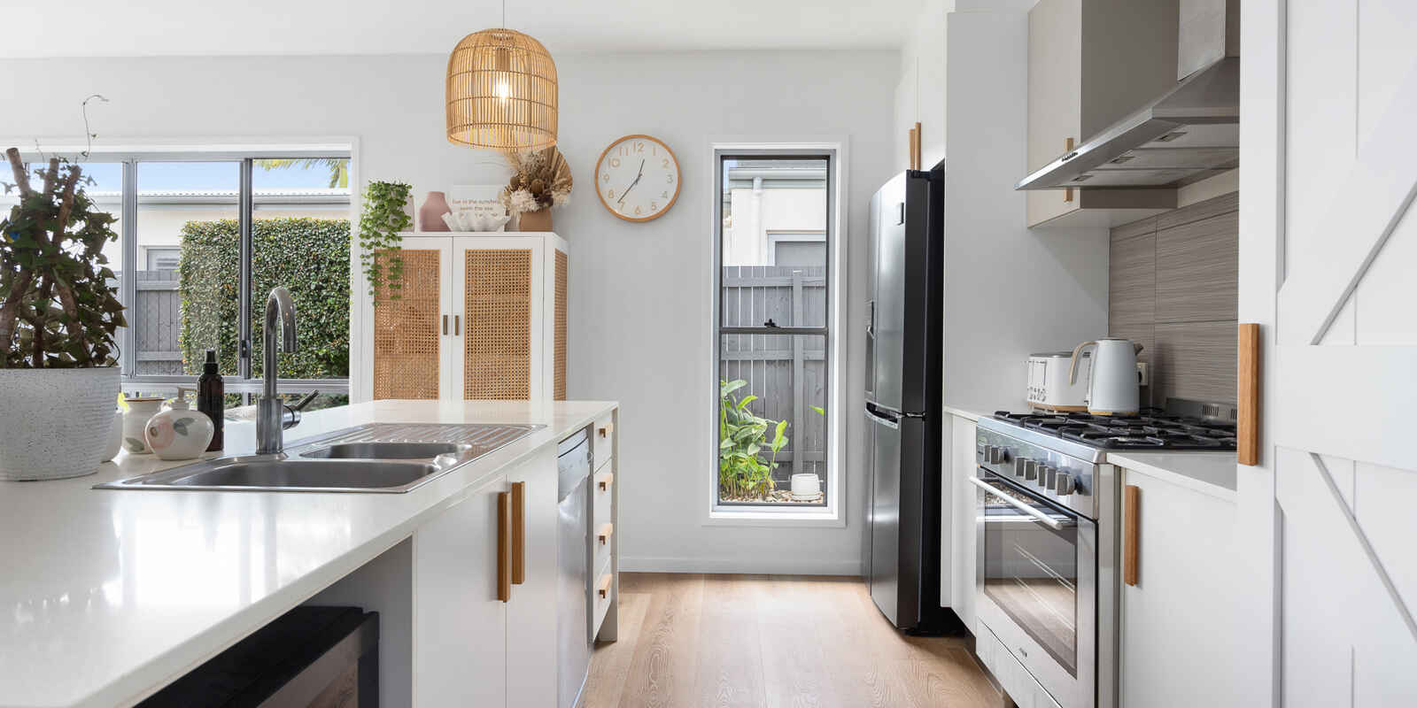 9 Feathertail Place Peregian Springs 9 Feathertail Place Peregian Springs