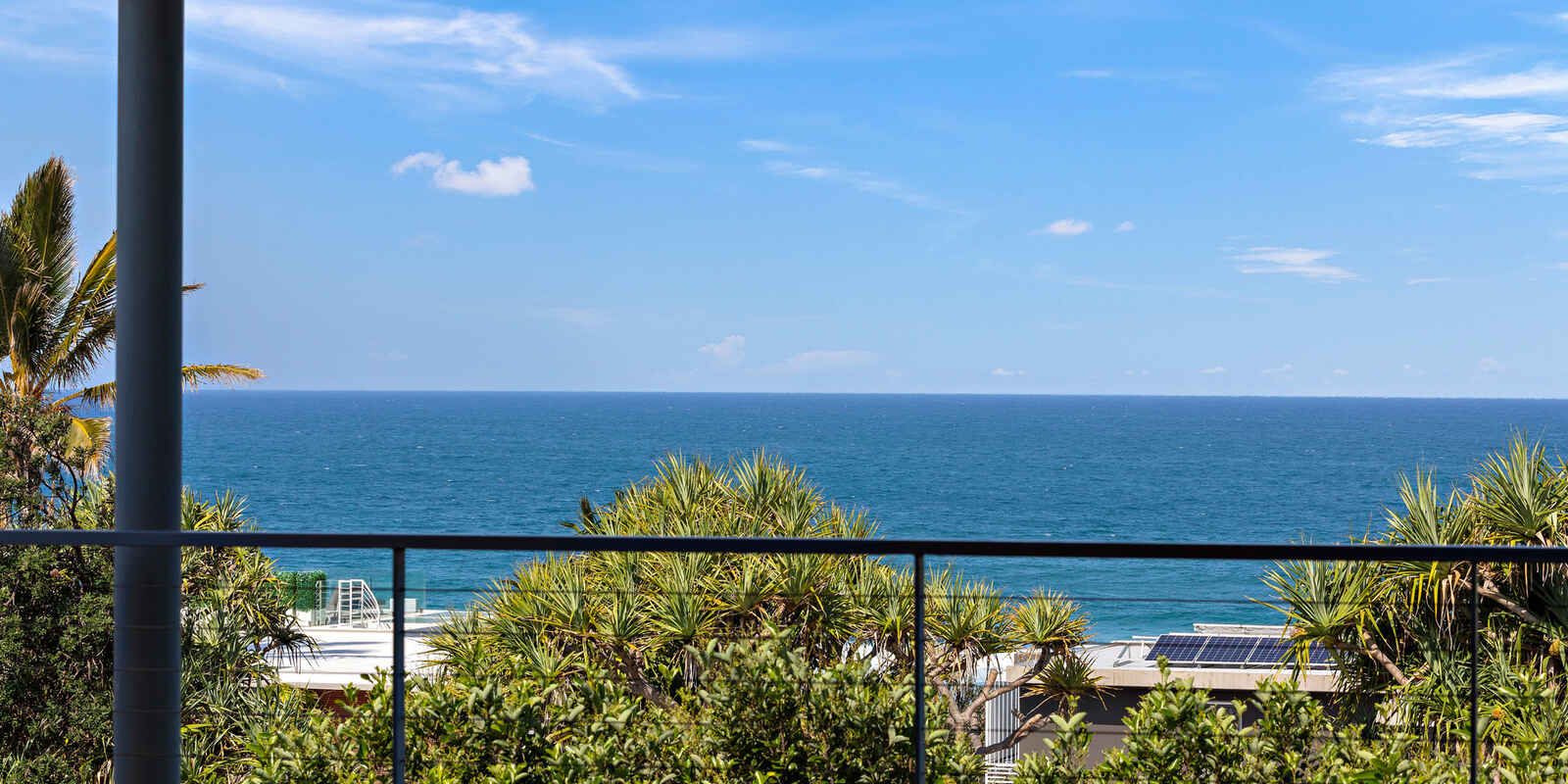 1/32 Corsair Crescent Sunrise Beach 1/32 Corsair Crescent Sunrise Beach