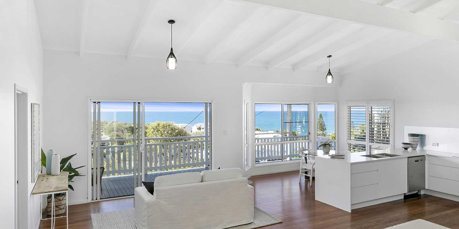 1568 David Low Way Point Arkwright