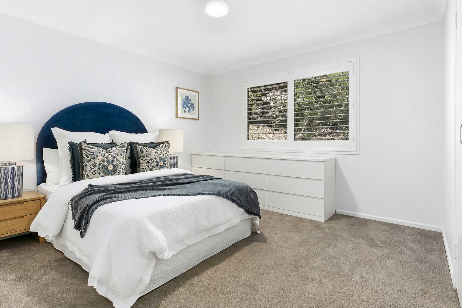 1568 David Low Way Point Arkwright