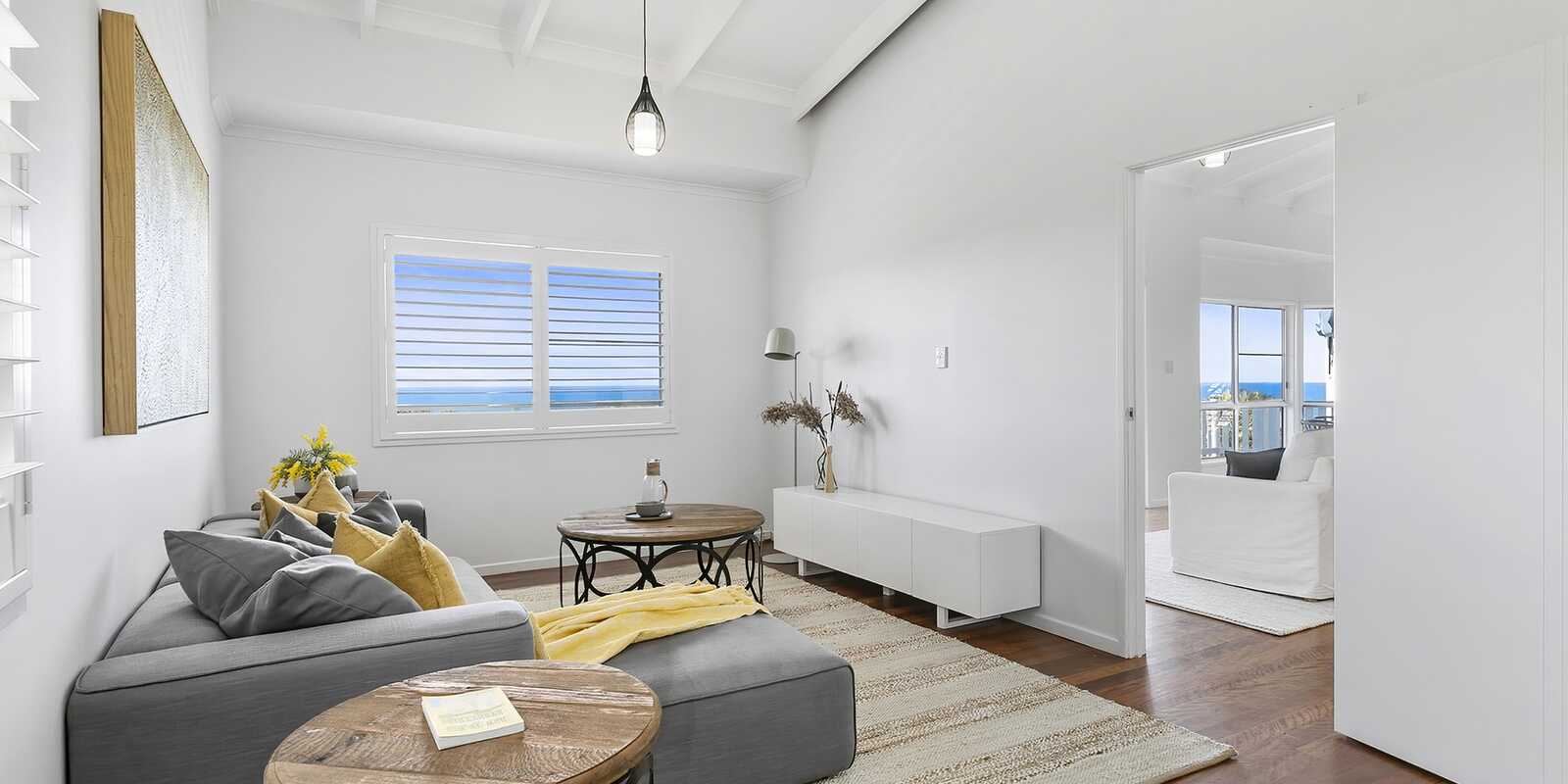 1568 David Low Way Point Arkwright