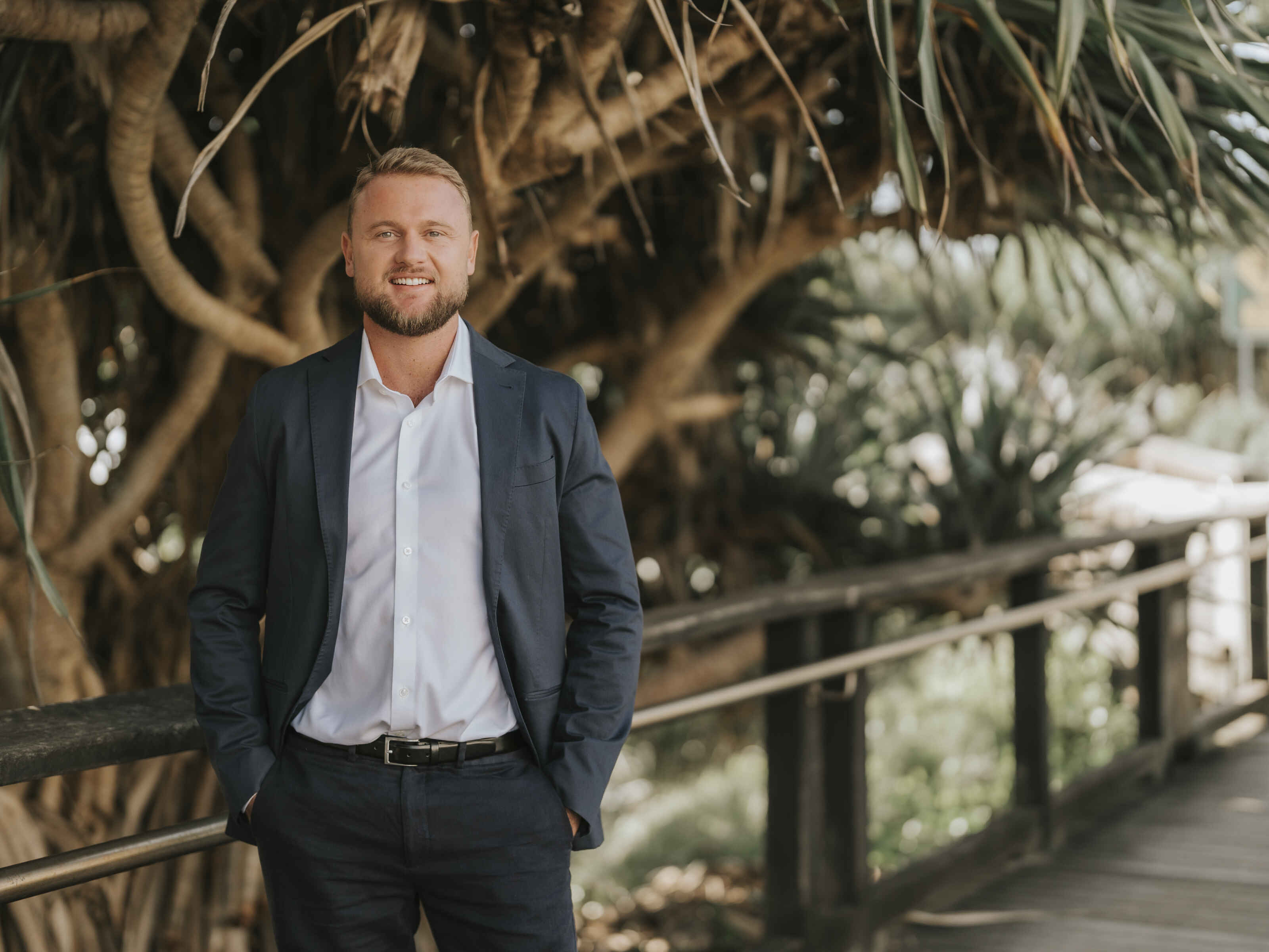 Toby Suttor  Toby Suttor