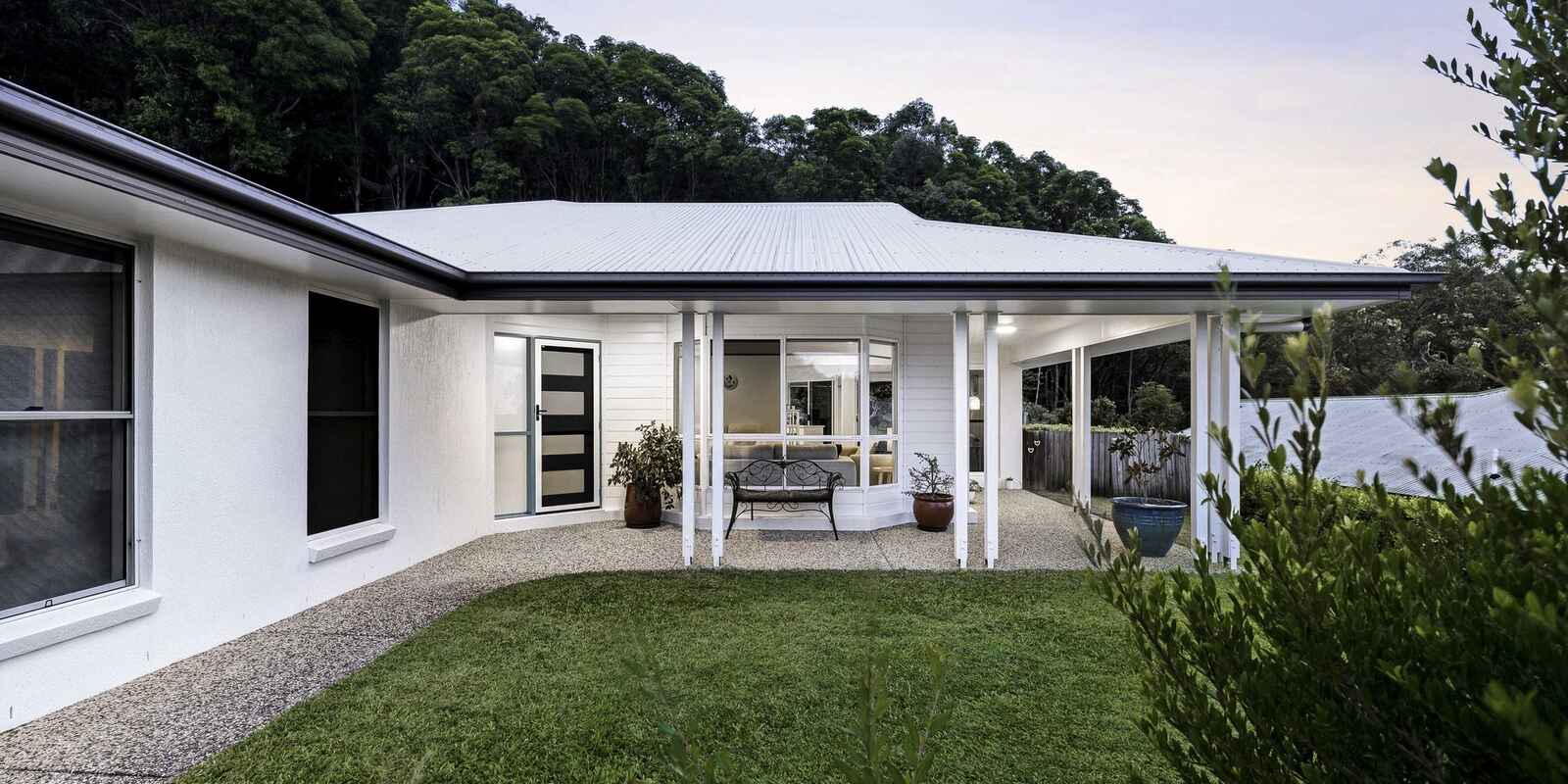 12 Dharalee Court Mount Coolum