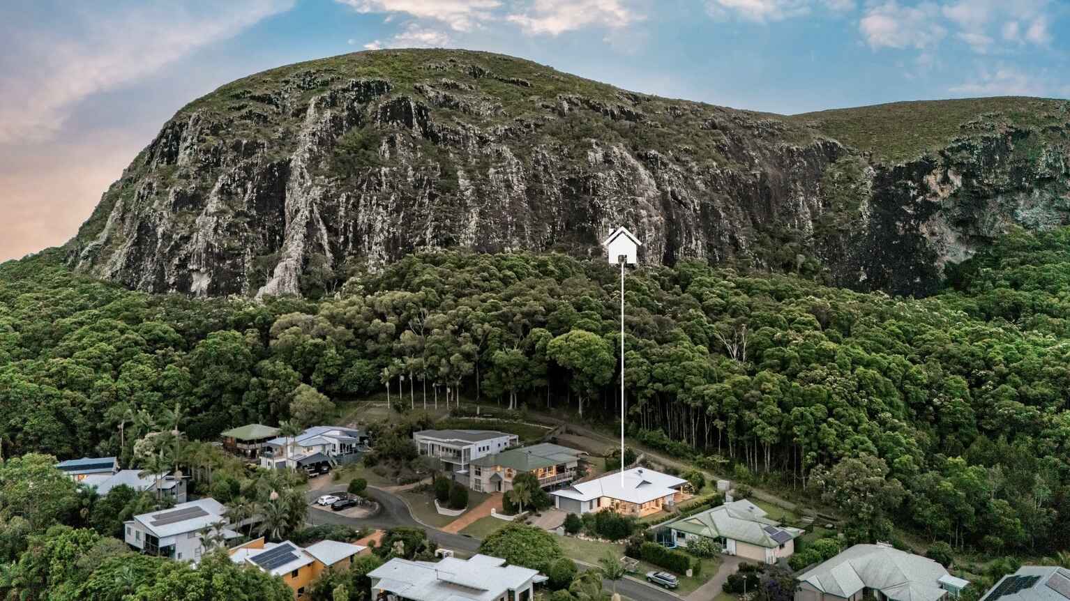 12 Dharalee Court Mount Coolum