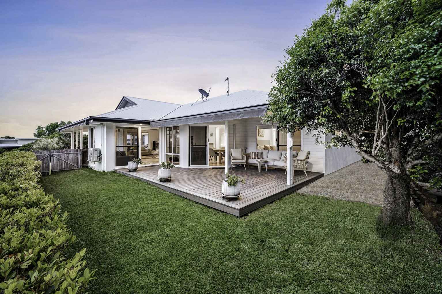 12 Dharalee Court Mount Coolum