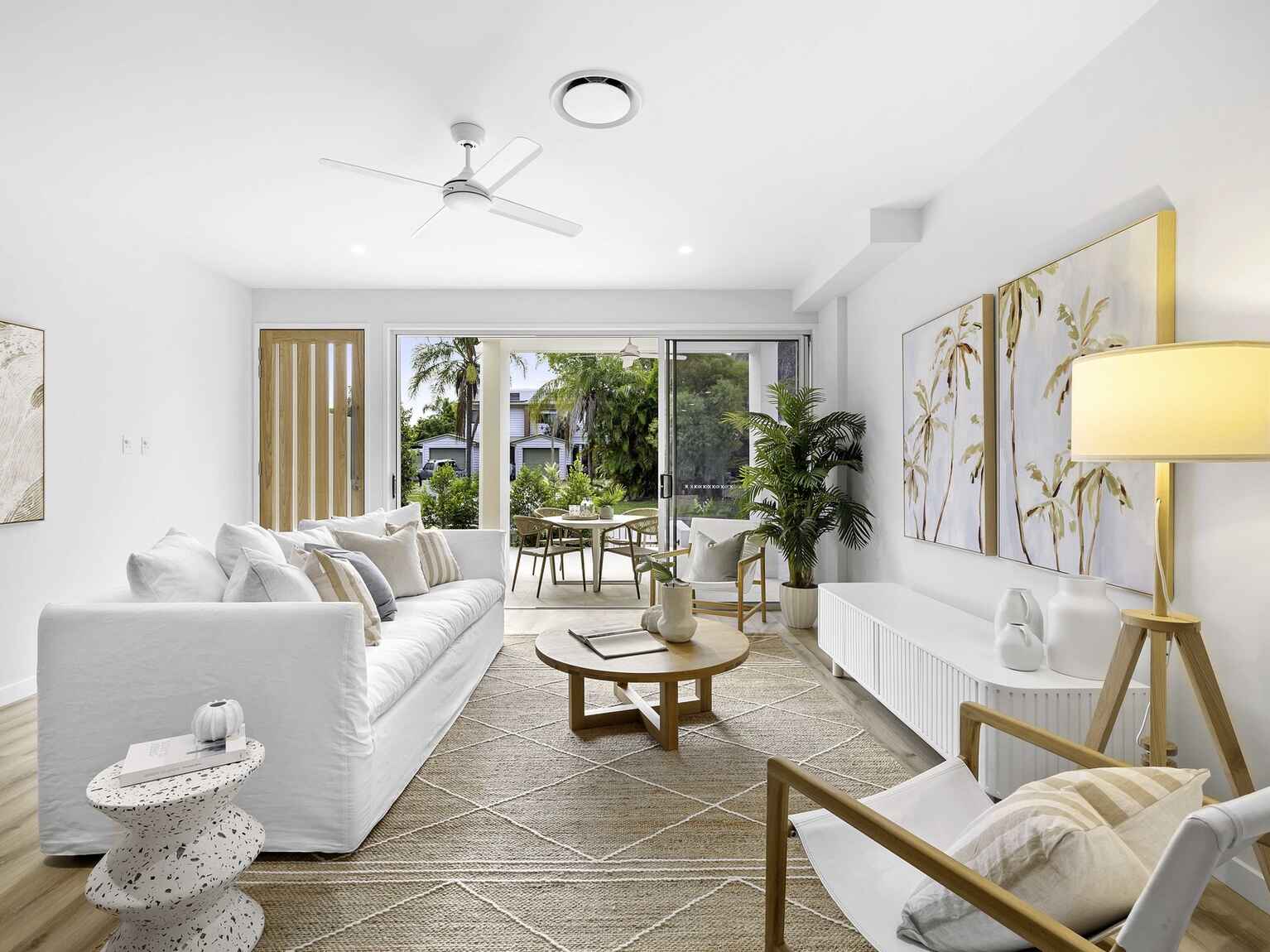 4 Jarnahill Drive Mount Coolum