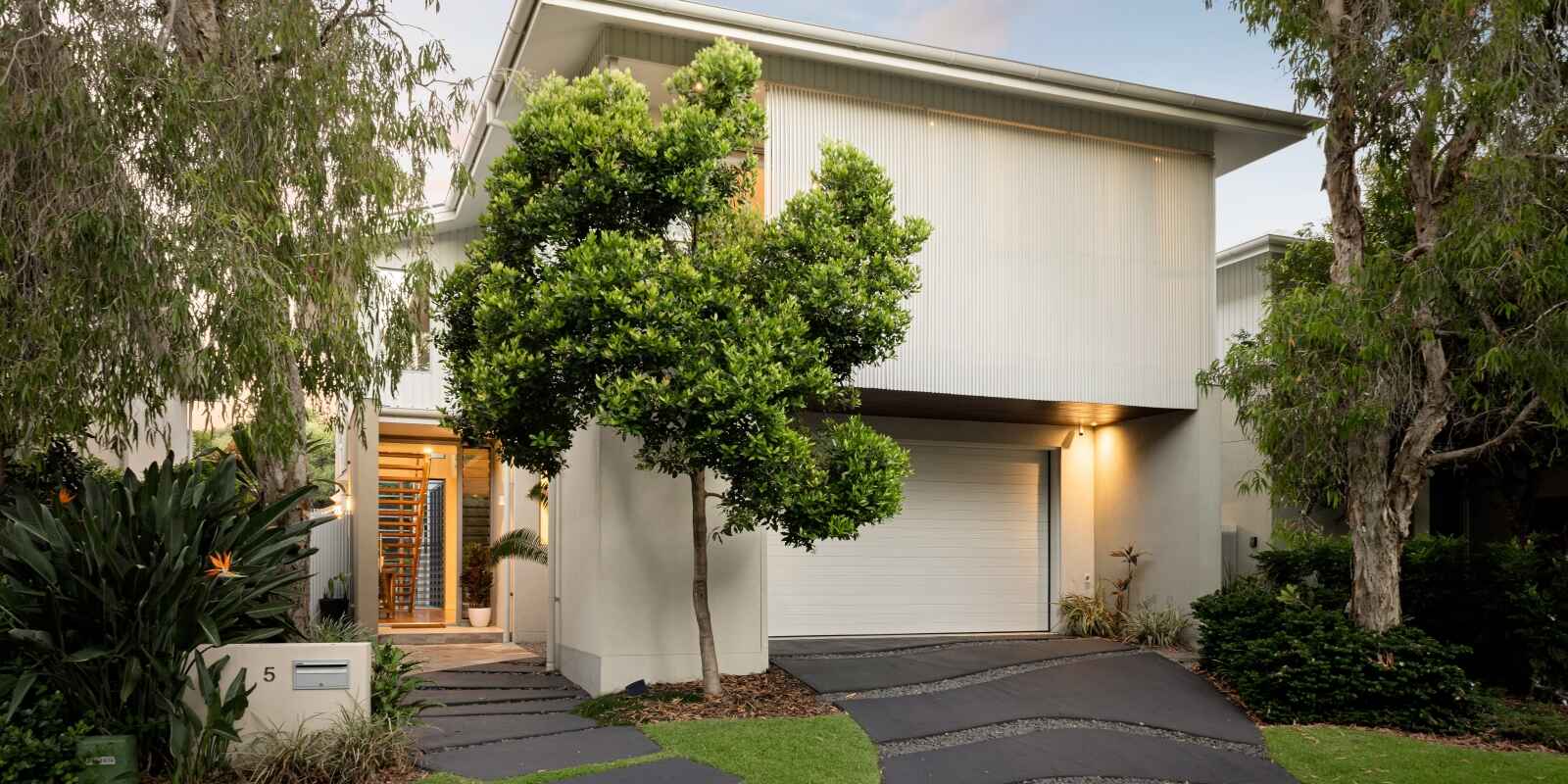 5 Whitehaven Parade Yaroomba 5 Whitehaven Parade Yaroomba