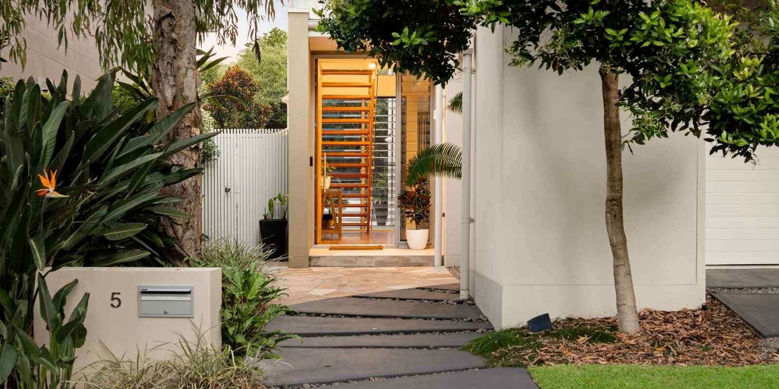 5 Whitehaven Parade Yaroomba 5 Whitehaven Parade Yaroomba