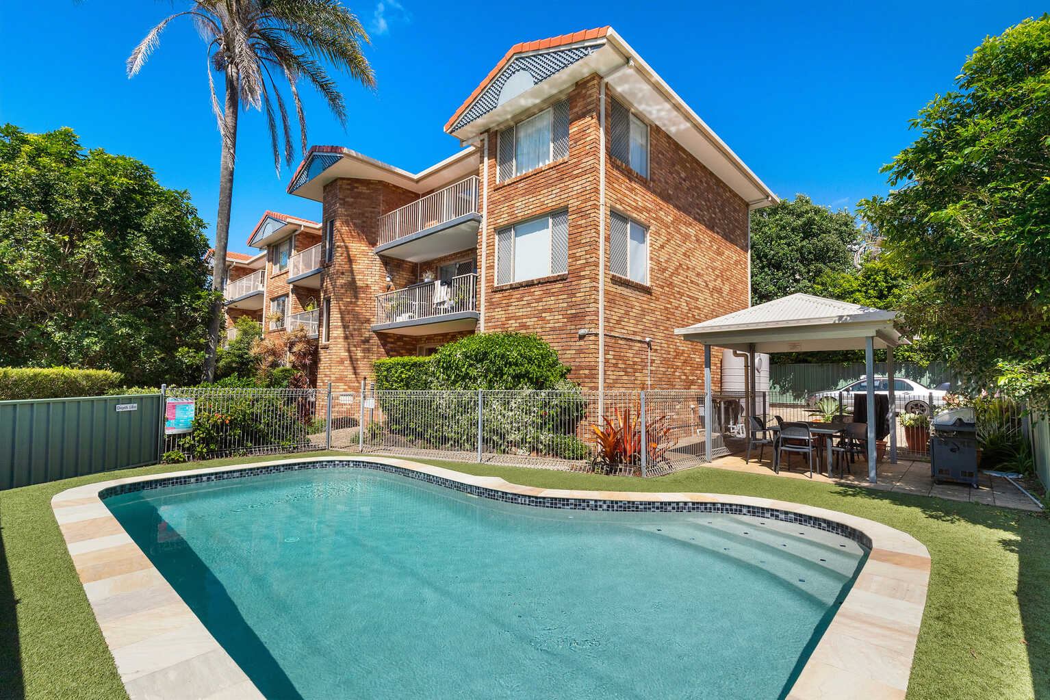 5/16 First Avenue Coolum Beach