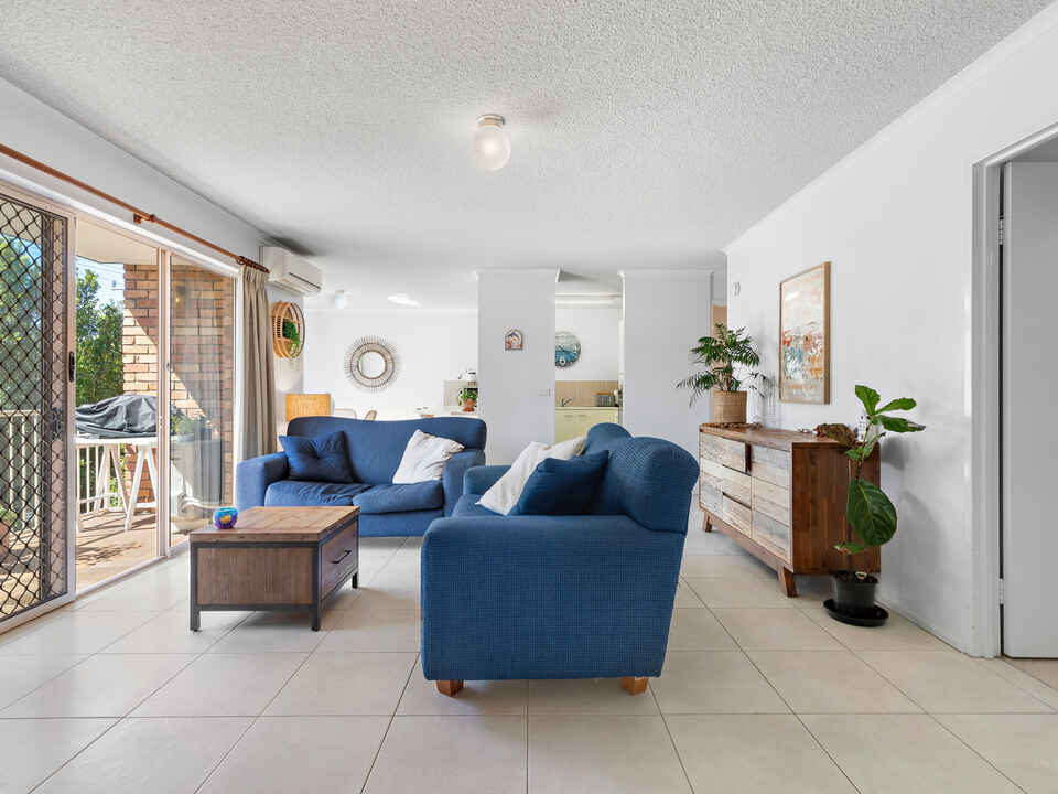 5/16 First Avenue Coolum Beach