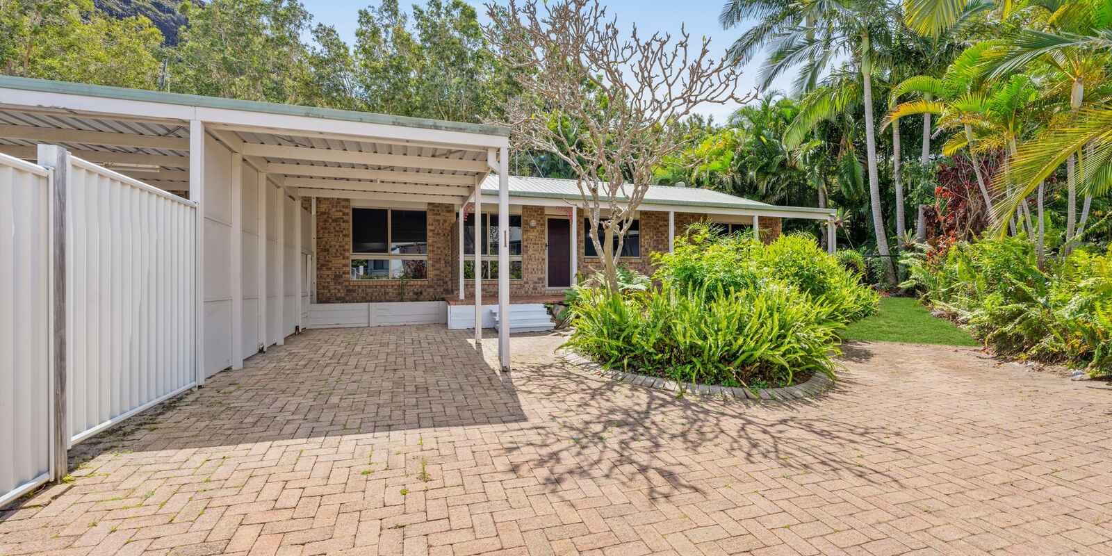 1/10 Wales Court Mount Coolum