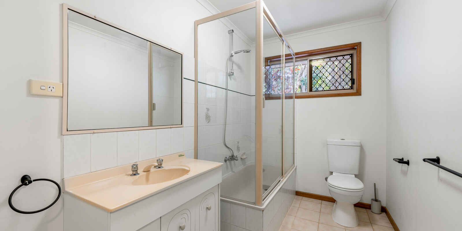 1/10 Wales Court Mount Coolum