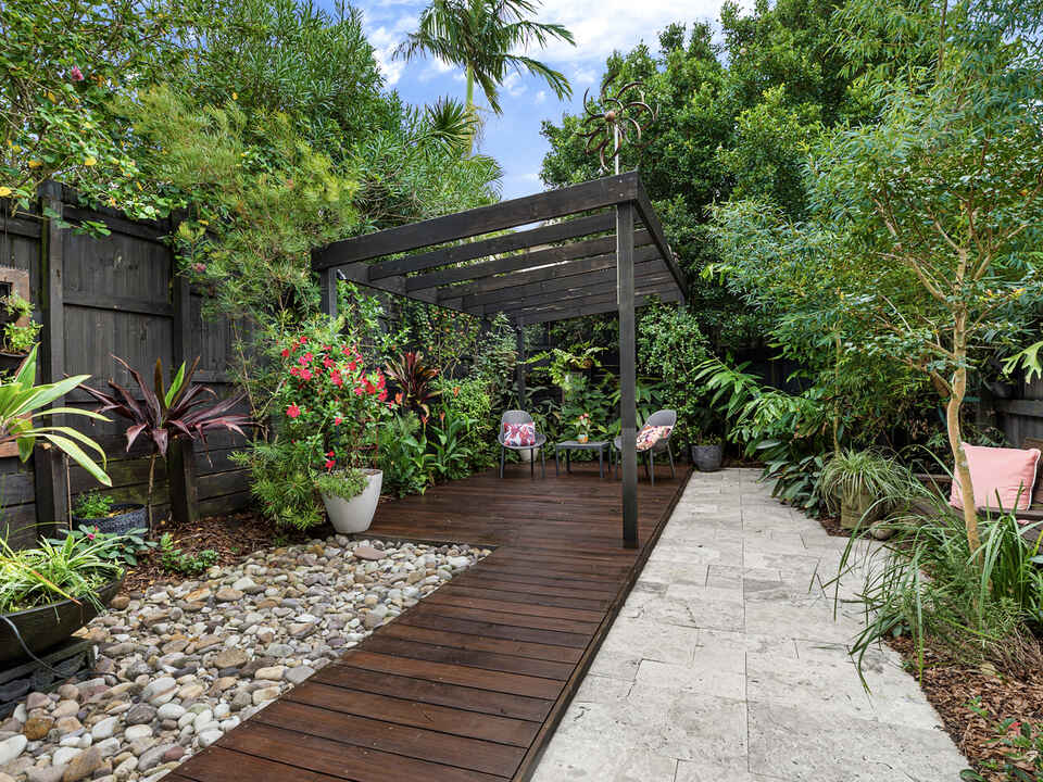 10/92 Tanah Street West  Mount Coolum