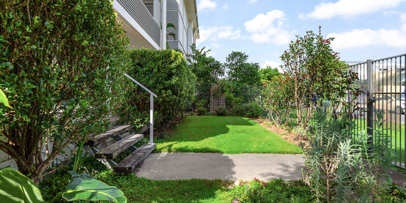 2104/27 Boardwalk Boulevard Mount Coolum