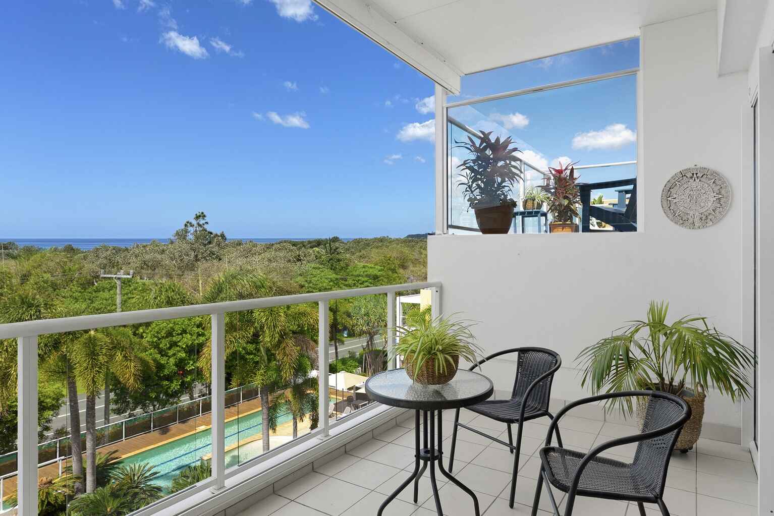 34/1864-1870 David Low Way Coolum Beach