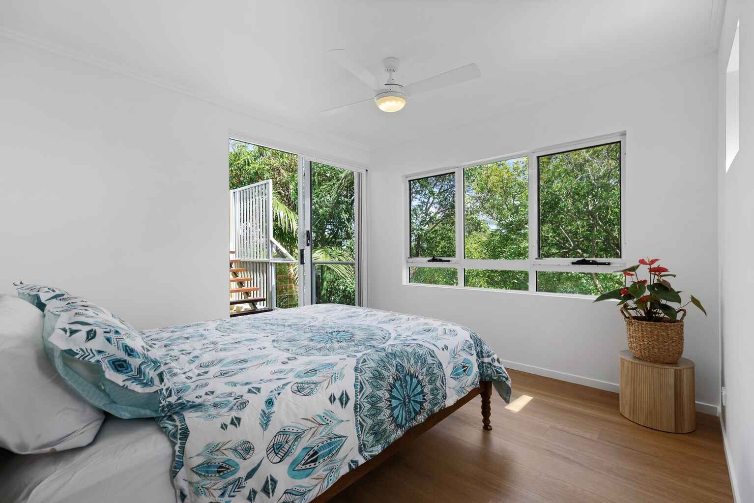 34/1864-1870 David Low Way Coolum Beach