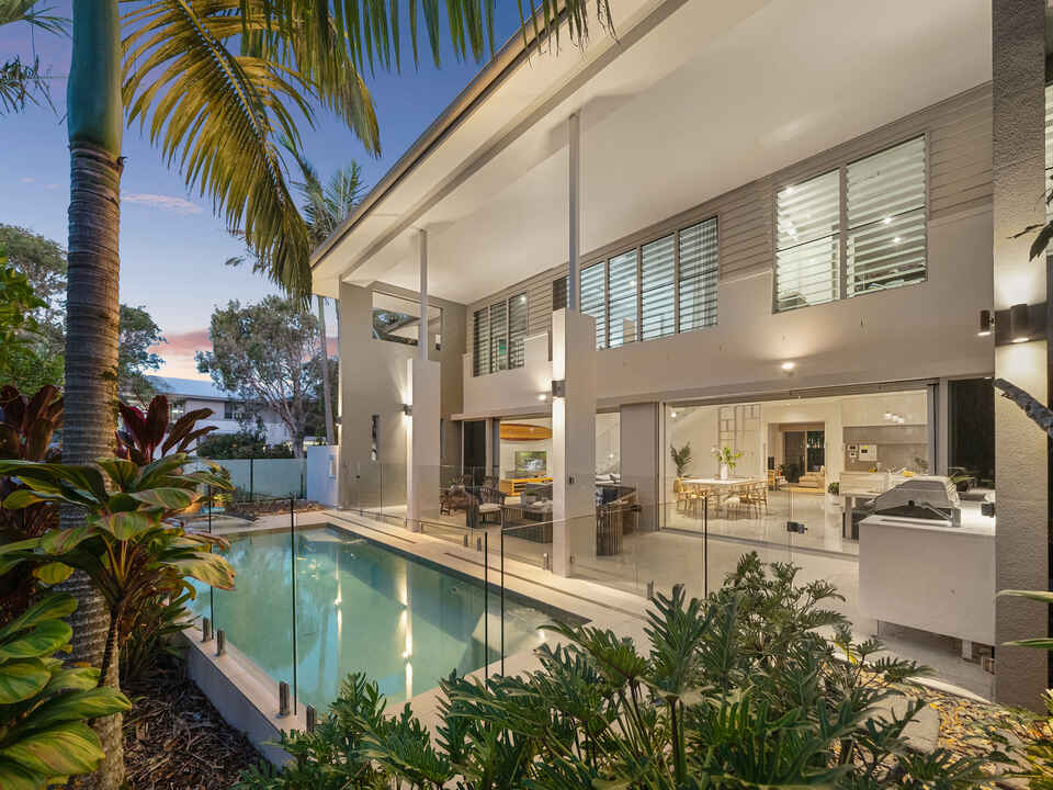 2 Whitehaven Parade Yaroomba