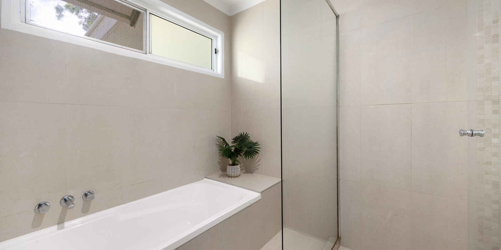 16 Mountain Rise Court Mount Coolum