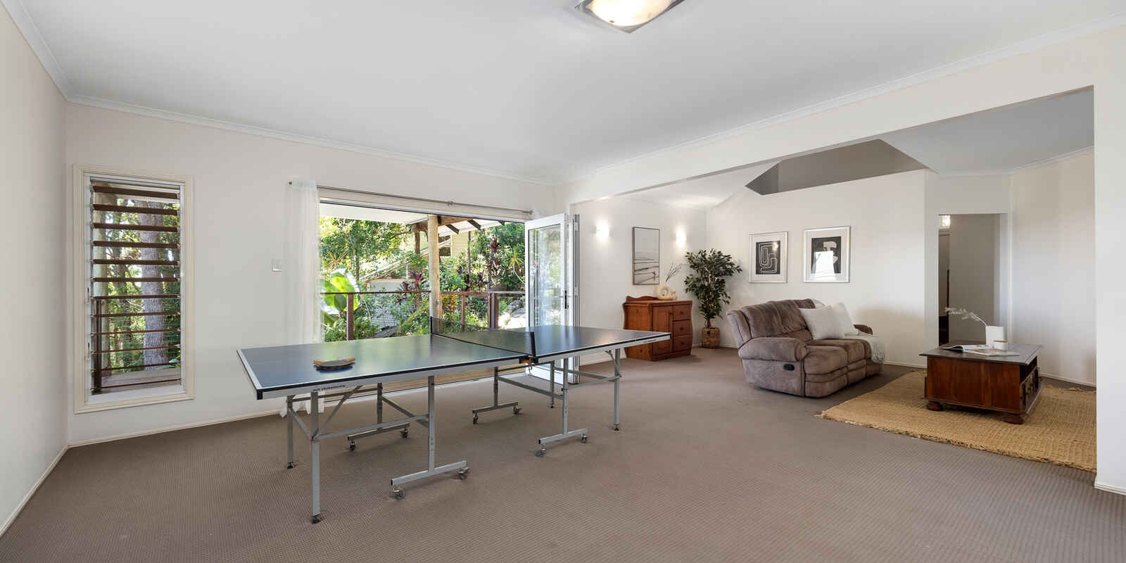 16 Mountain Rise Court Mount Coolum