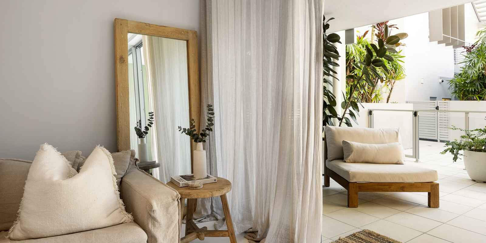 1106/27 Boardwalk Boulevard Mount Coolum