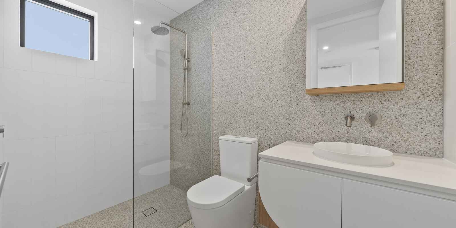 21/6 Barrel Street Bokarina