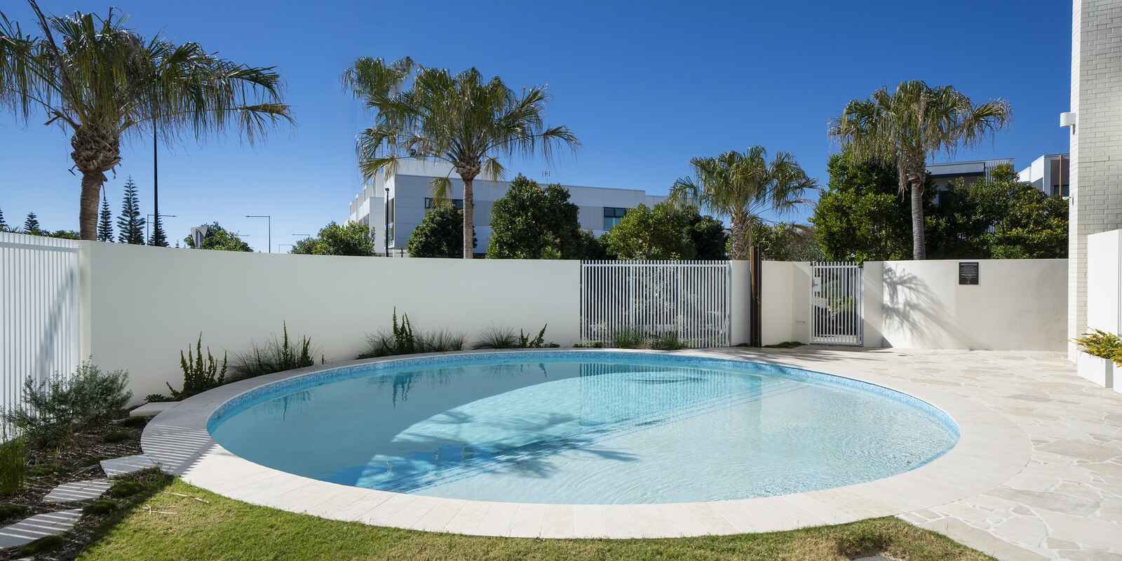 21/6 Barrel Street Bokarina