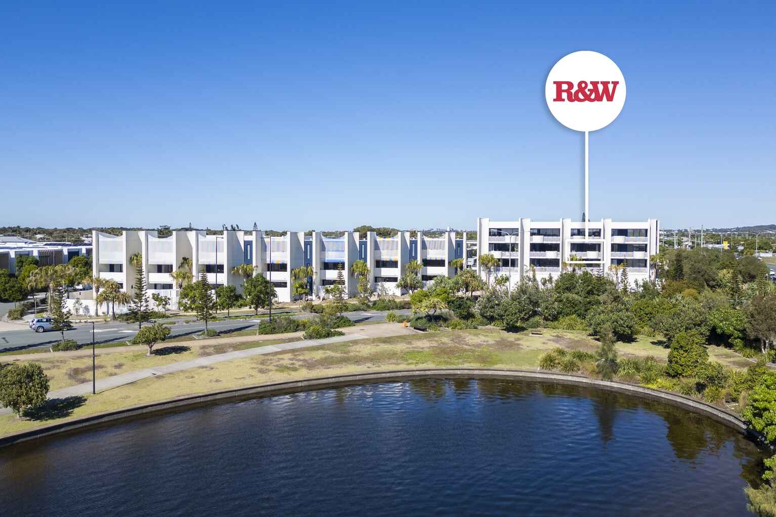 21/6 Barrel Street Bokarina