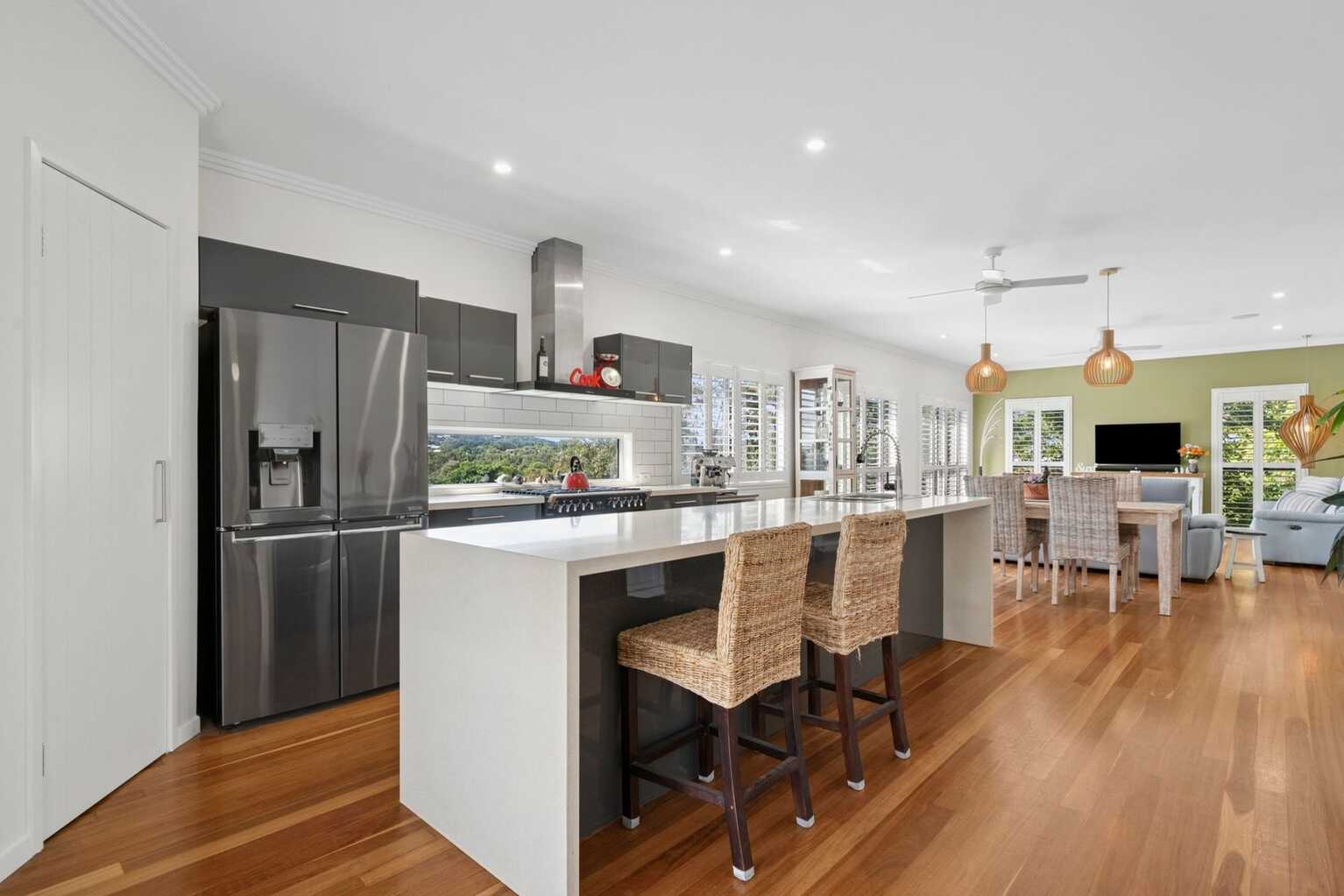 6 Coral Place Mount Coolum