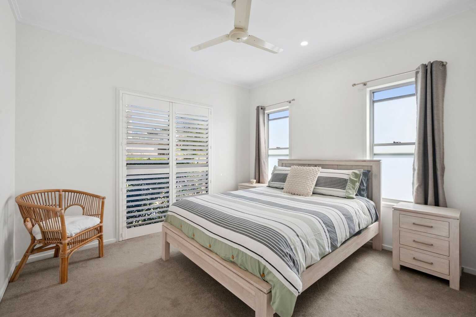 6 Coral Place Mount Coolum