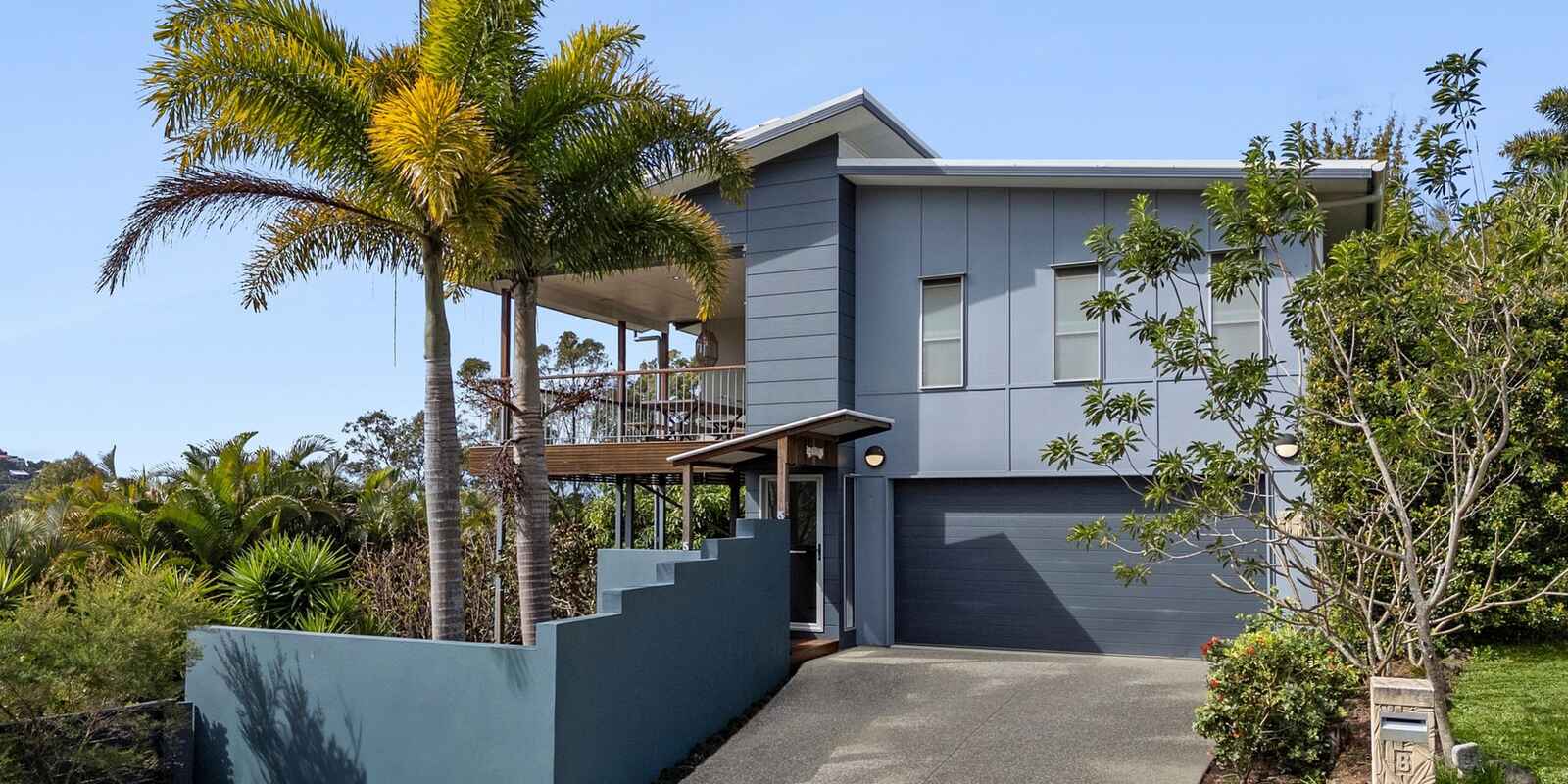 6 Coral Place Mount Coolum