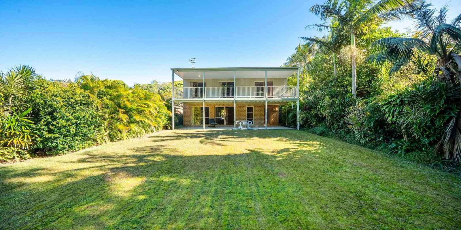 18 Warran Road Yaroomba