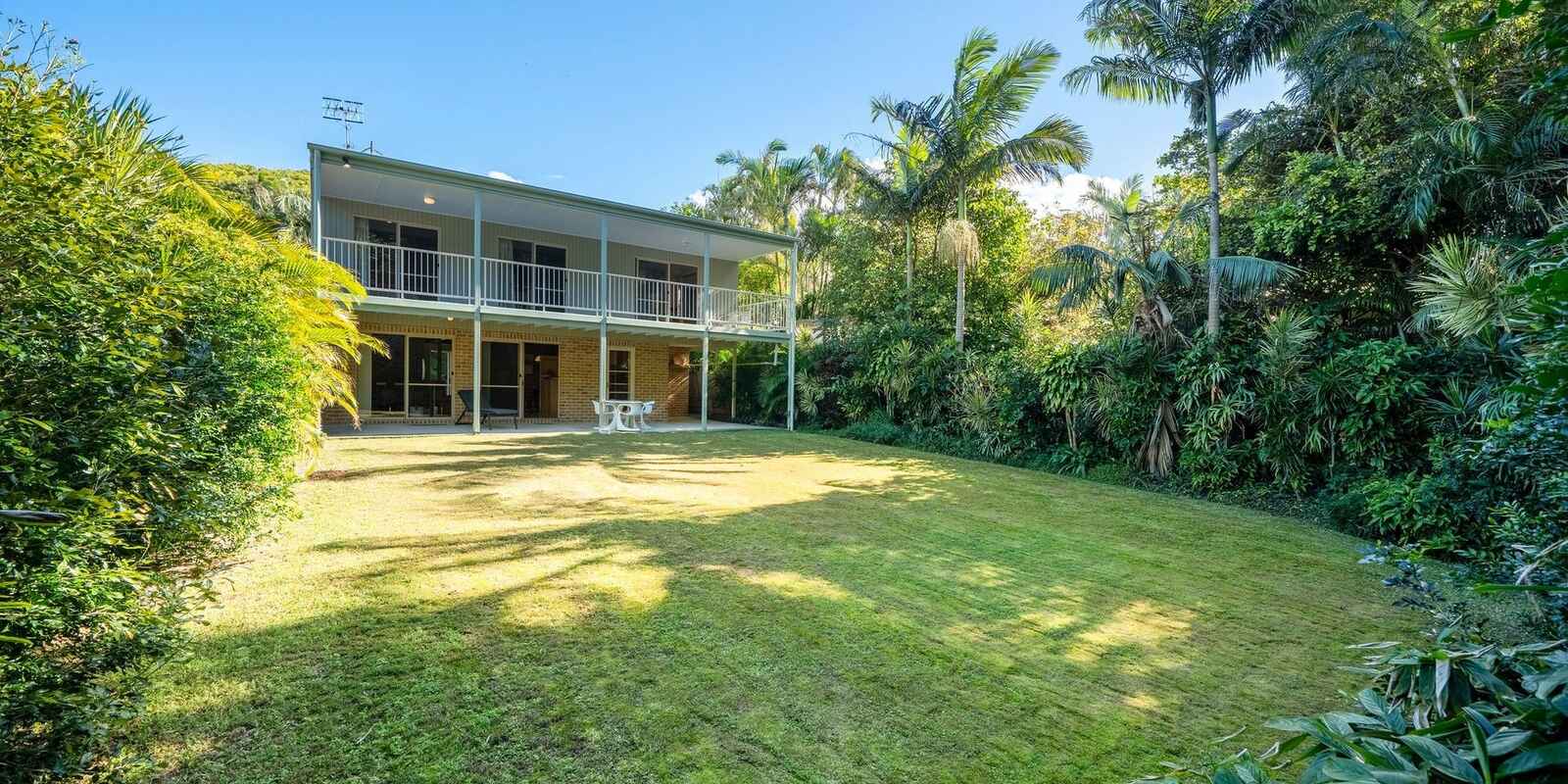 18 Warran Road Yaroomba